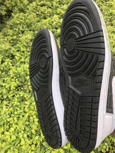 Air Jordan I Retro-015