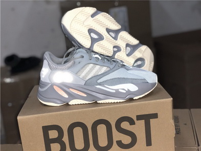 authentic ad*s Y**zy 700 boost “inertia”-004