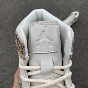Air Jordan 1 Hi Premium
