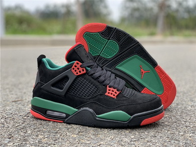 Air Jordan 4 Retro x Gucci