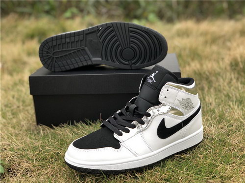 Air Jordan 1 Mid PE-025