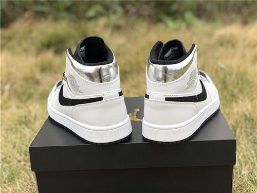 Air Jordan 1 Mid PE-025