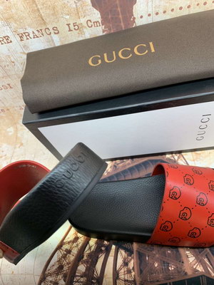 G*u*i slippers(aaa)-319