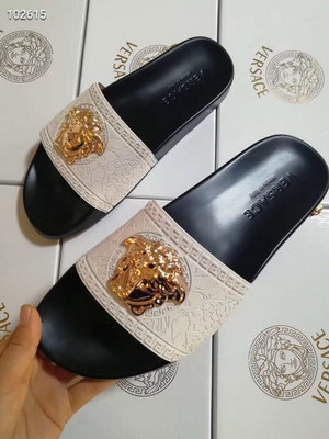 Versace Slippers Women(AAA)-013
