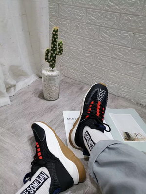 Versace Shoes AAA(Women)-012