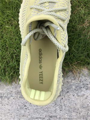 authentic Y**zy 350 v2 boost “antlia” non-reflective