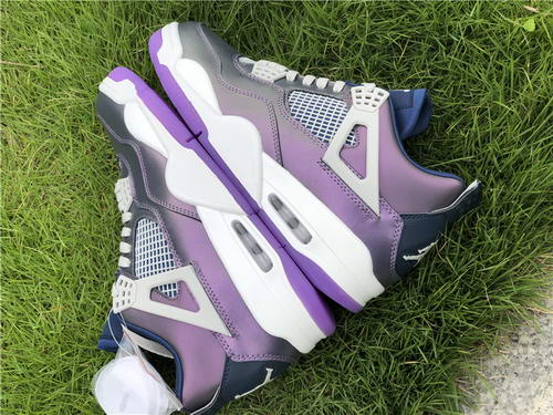 Air Jordan 4“Monsoon Blue”