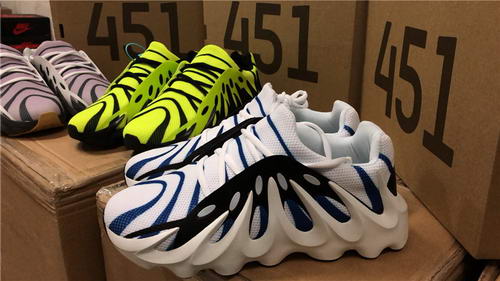 authentic ad*s Y**zy 451-004