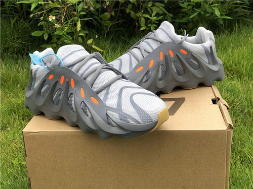 authentic ad*s Y**zy 451-003