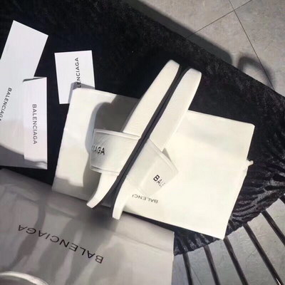 Balenciaga Slippers(AAA)-001
