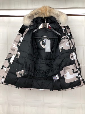 Canada Goose Coat-113
