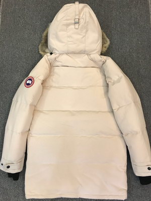 Canada Goose Coat-100