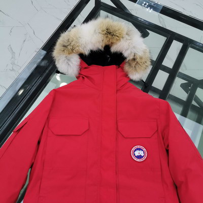 Canada Goose Coat(Women)-007