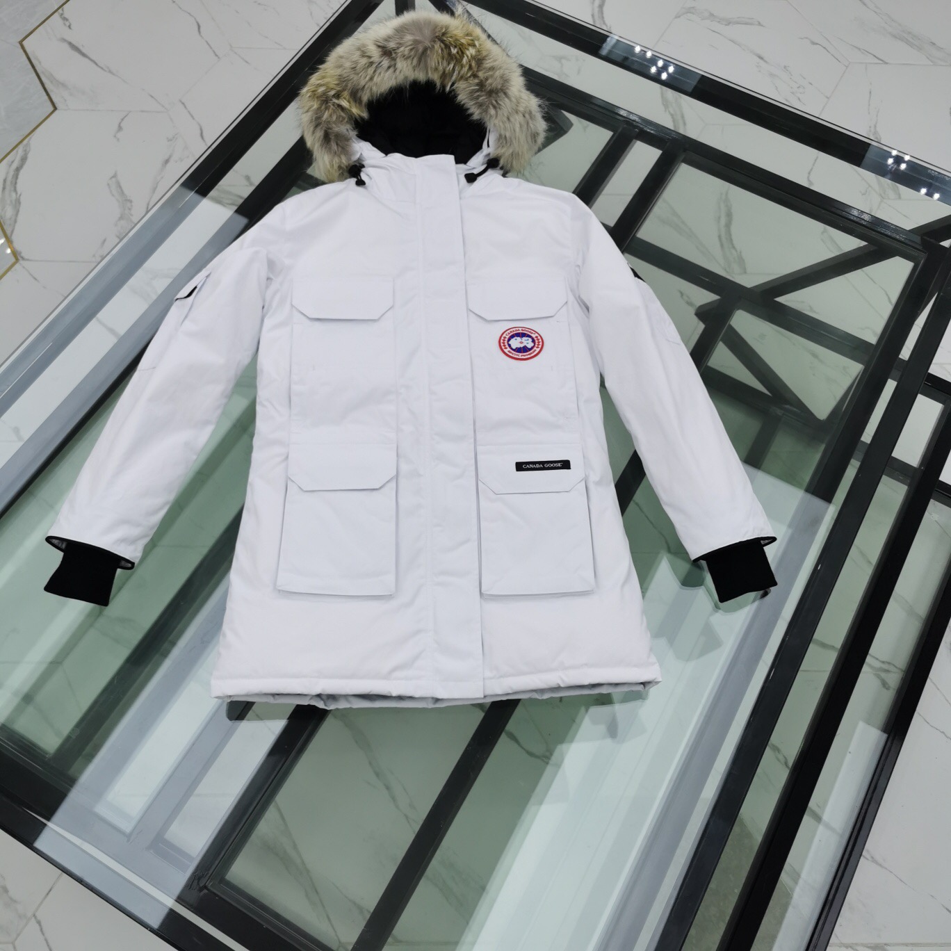 Canada Goose Coat(Women)-001