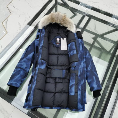 Canada Goose Coat(Women)-009