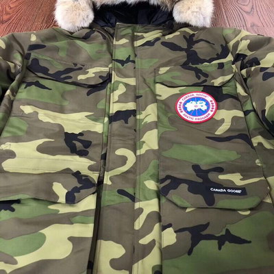 Canada Goose Coat-111