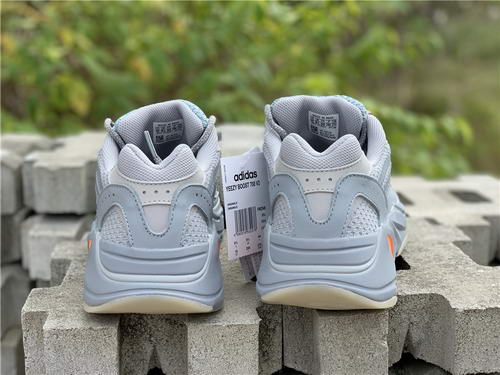 authentic ad*s Y**zy 700“inertia”