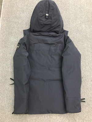 Canada Goose Coat-37-137