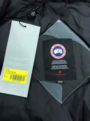 Canada Goose Coat-01-129