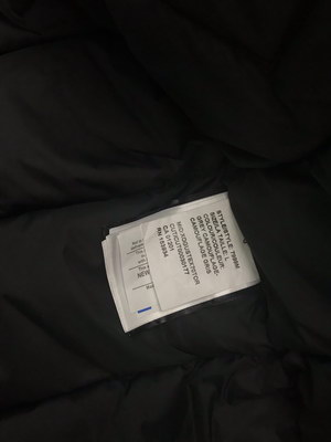 Canada Goose Coat-01-125