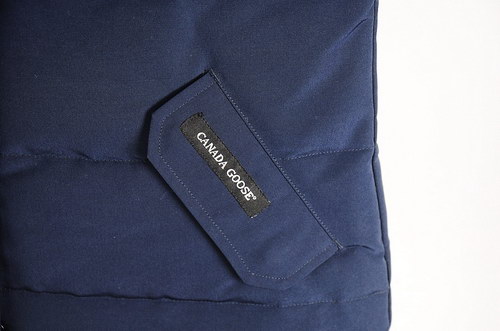 Canada Goose Vest Coat(Women)-003