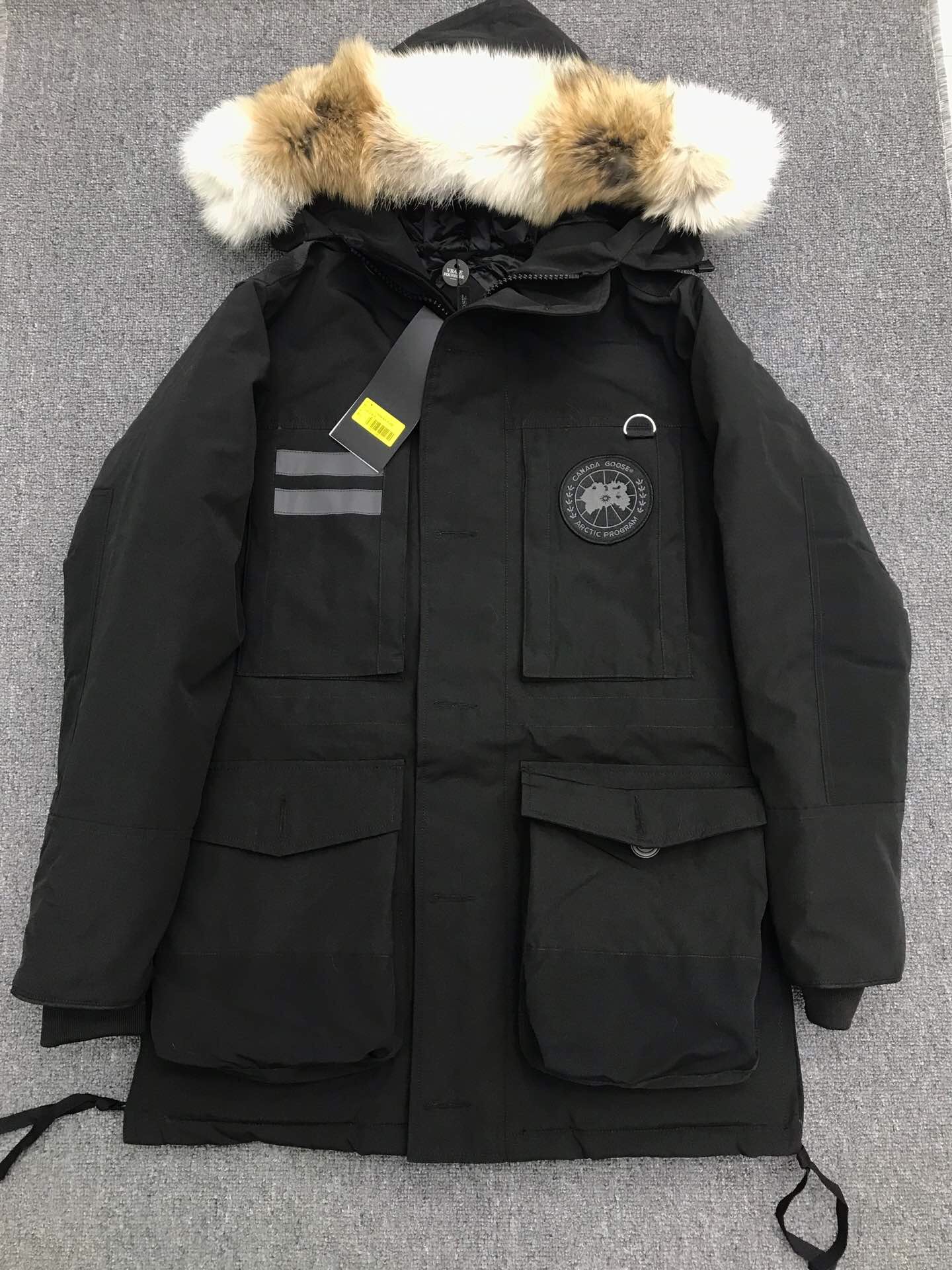 Canada Goose Coat-143