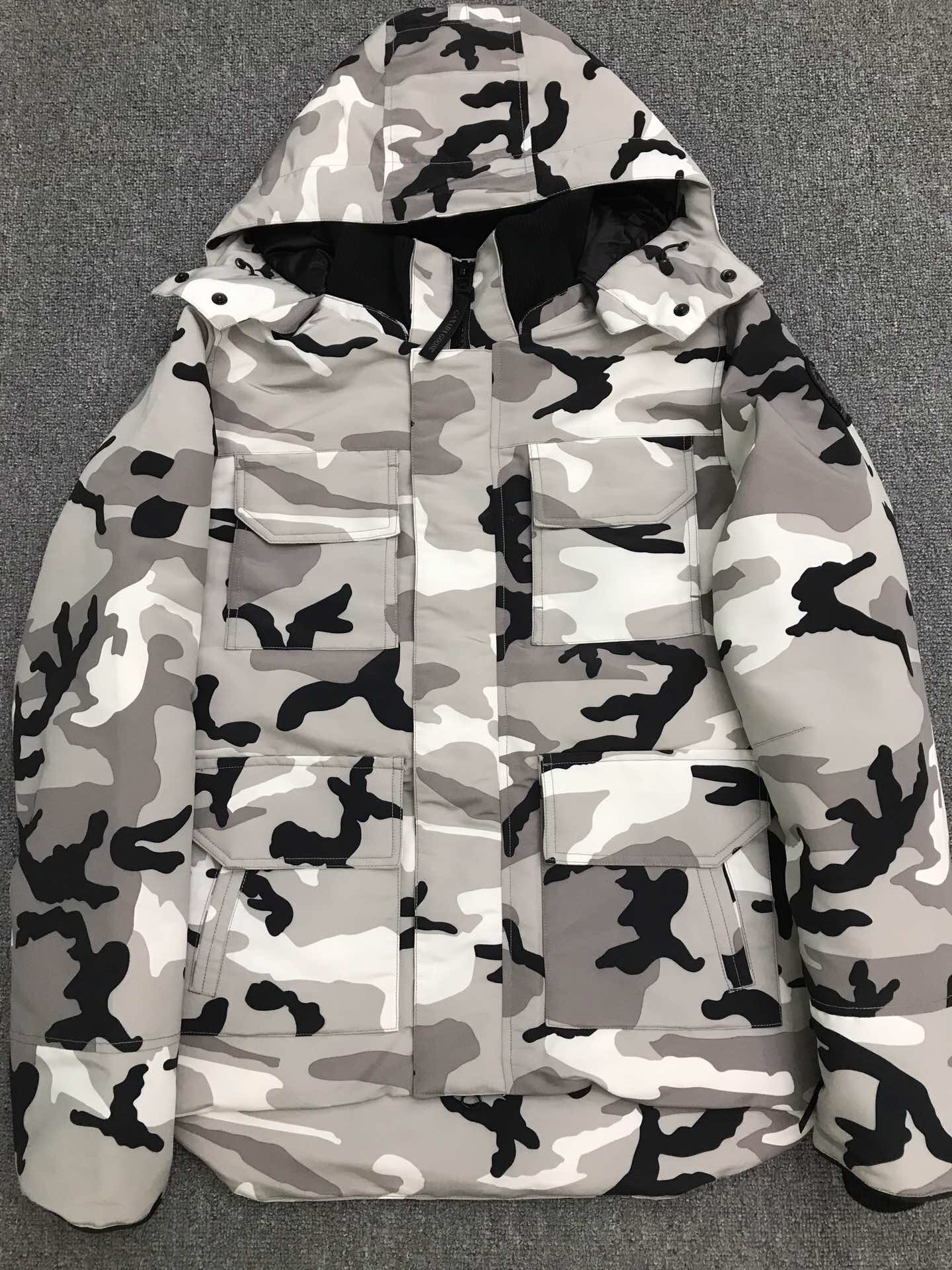 Canada Goose Coat-37-141