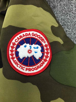 Canada Goose Coat-37-142