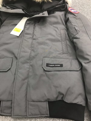 Canada Goose Coat-01-125