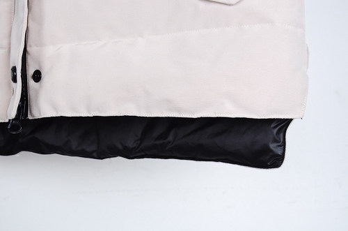 Canada Goose Vest Coat(Women)-001