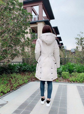 Canada Goose Coat(Women)-018