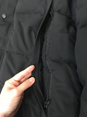Canada Goose Coat-150