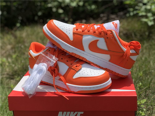 Nike Dunk Low “Syracuse”