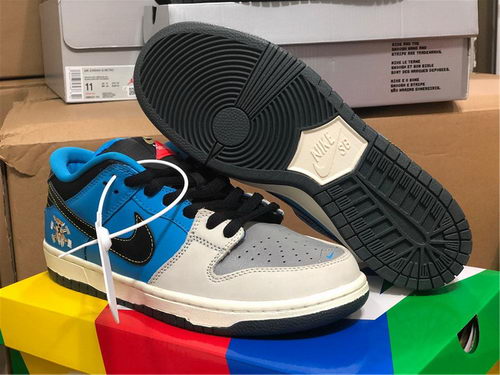 Instant Skateboard x Nike SB Dunk Low