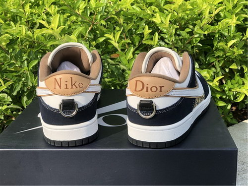 D*or x nike dunk low-002