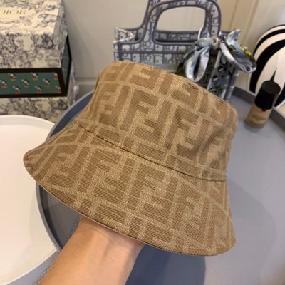 F**di cap-057