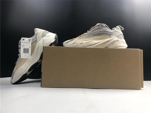 authentic ad*s Y**zy 700 boost cream