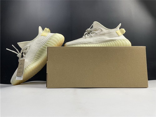 Y**zy boost 350 v2 “light”