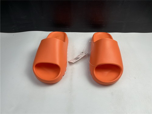 ad*s Y**zy slide bone-008