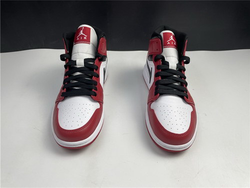 Air Jordan 1 Mid “Chicago”