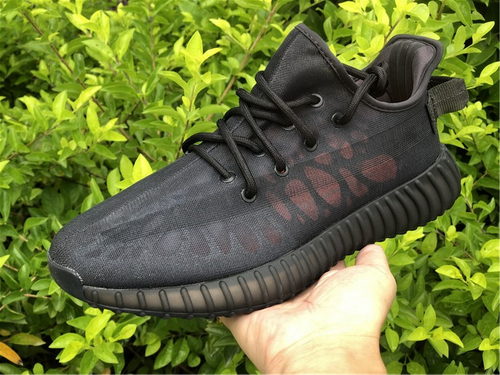 ad*s Y**zy boost 350 v2 “black”