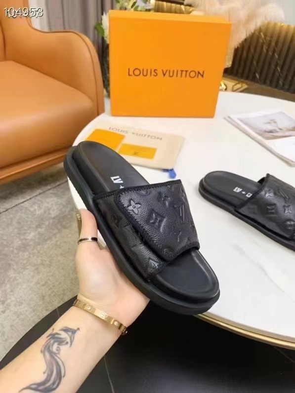 LV Slippers(AAA)-061