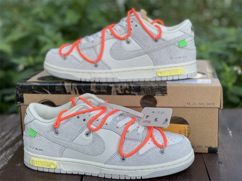 Off-White x Futura x Nike Dunk-084