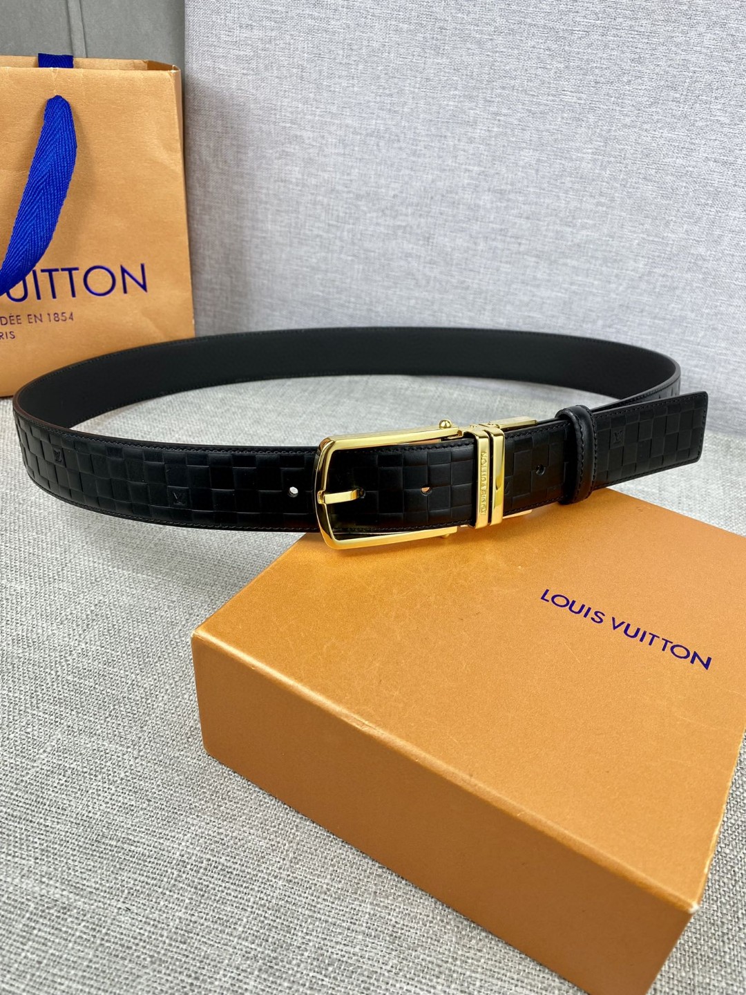 LV Belts(AAAAA)-1649