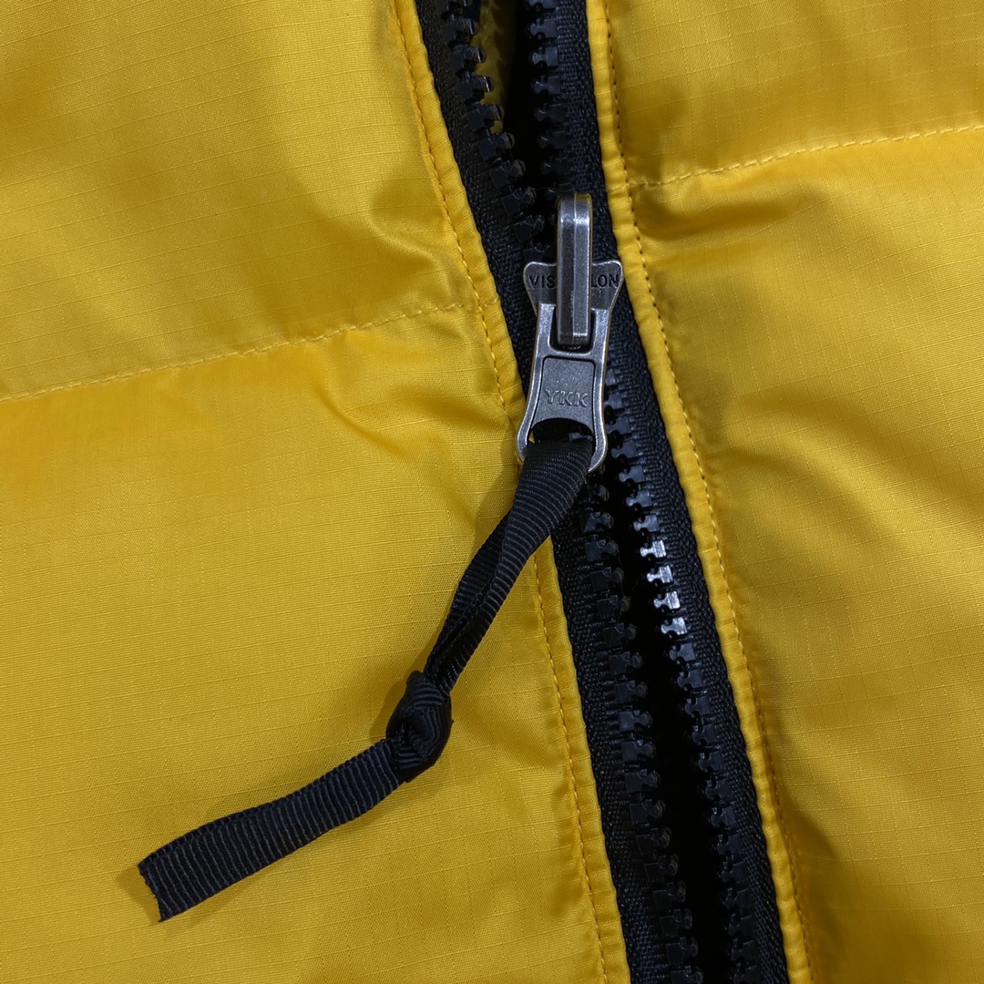The North Face Vest Coat-004