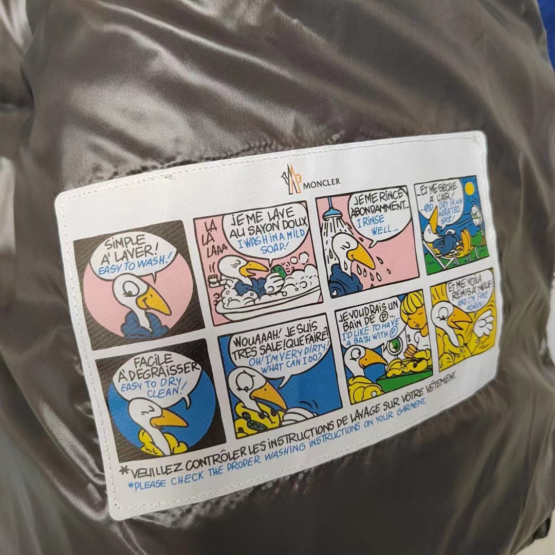 Moncler Coat-122