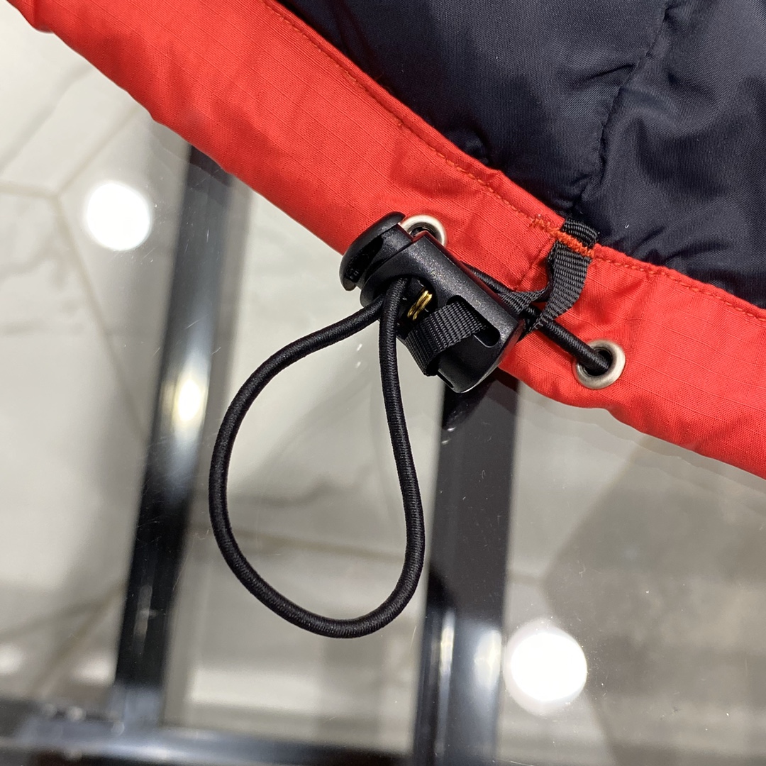 The North Face Vest Coat-003