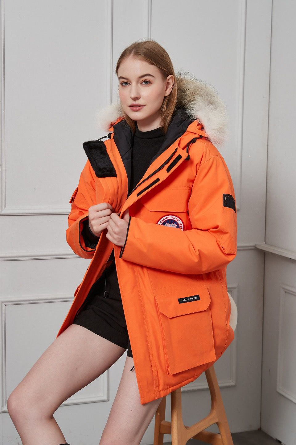 Canada Goose Coat(Women)-025