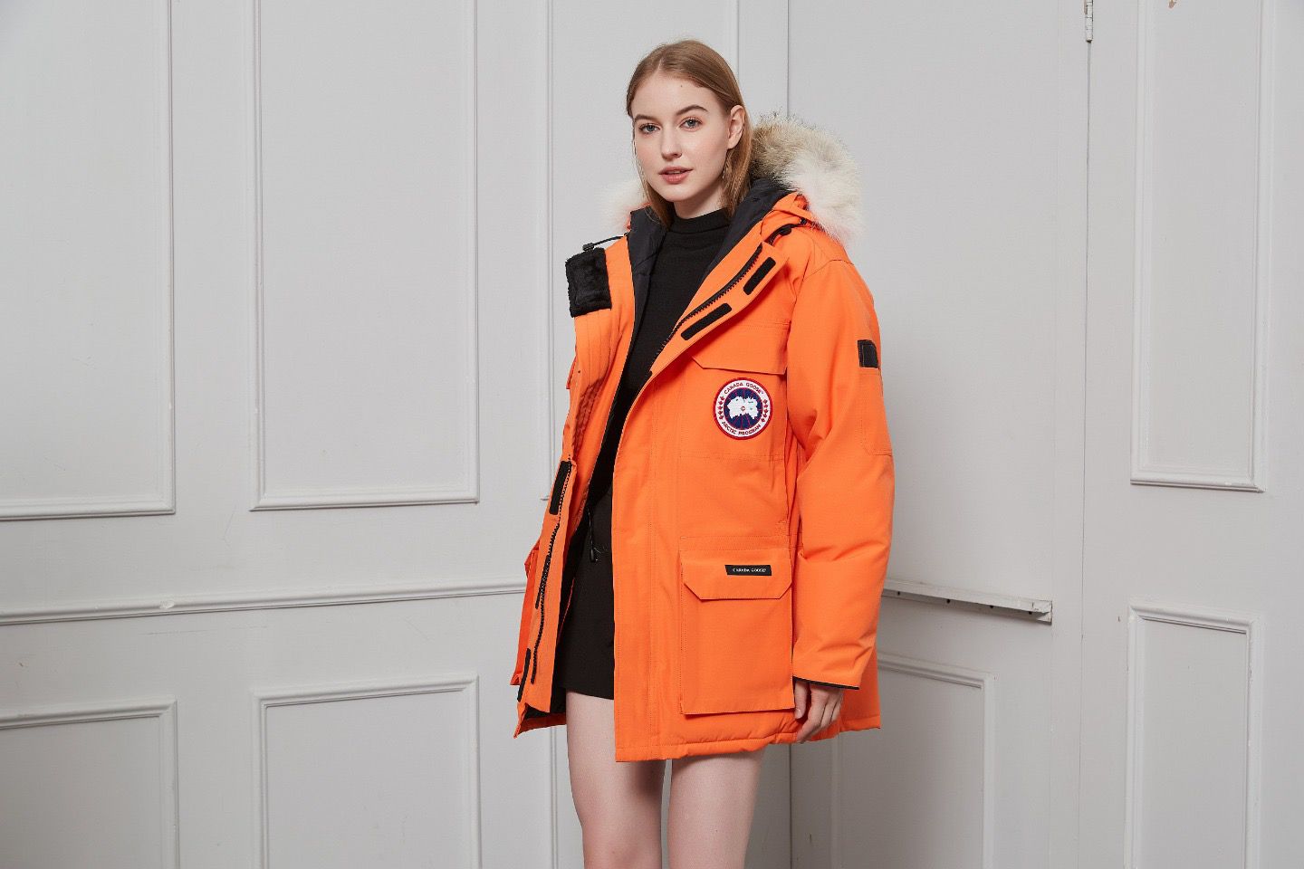 Canada Goose Coat(Women)-025