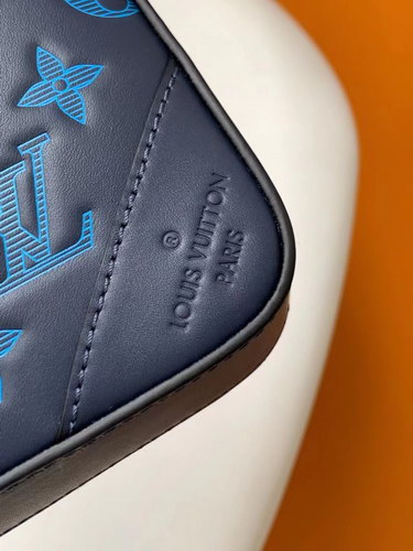 LV Handbags AAA(Men)-086